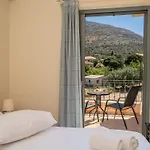 Prázdninový dům Ourania Near Myrtos