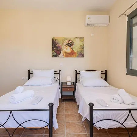 Triodos Myrtos Casa de Férias