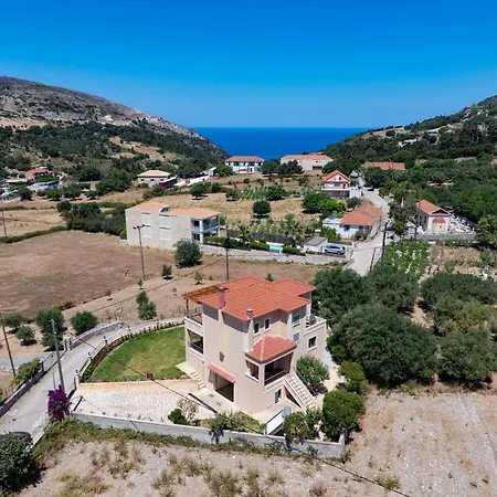 Сasa de vacaciones Triodos Myrtos *